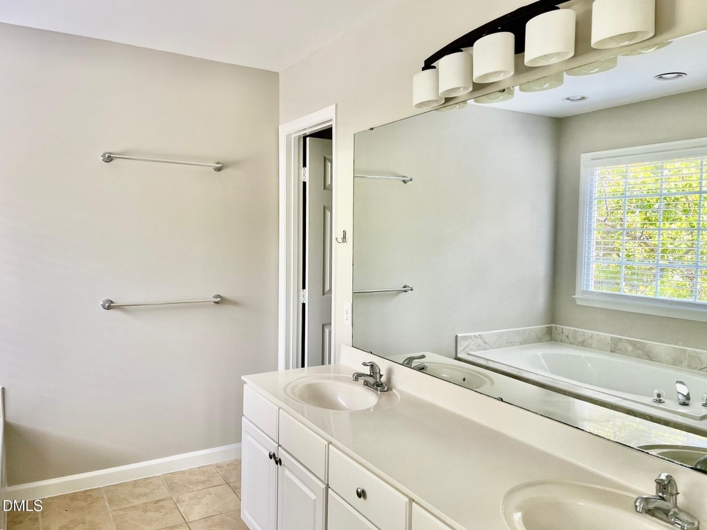 101 Cockleshell Court - Photo 11
