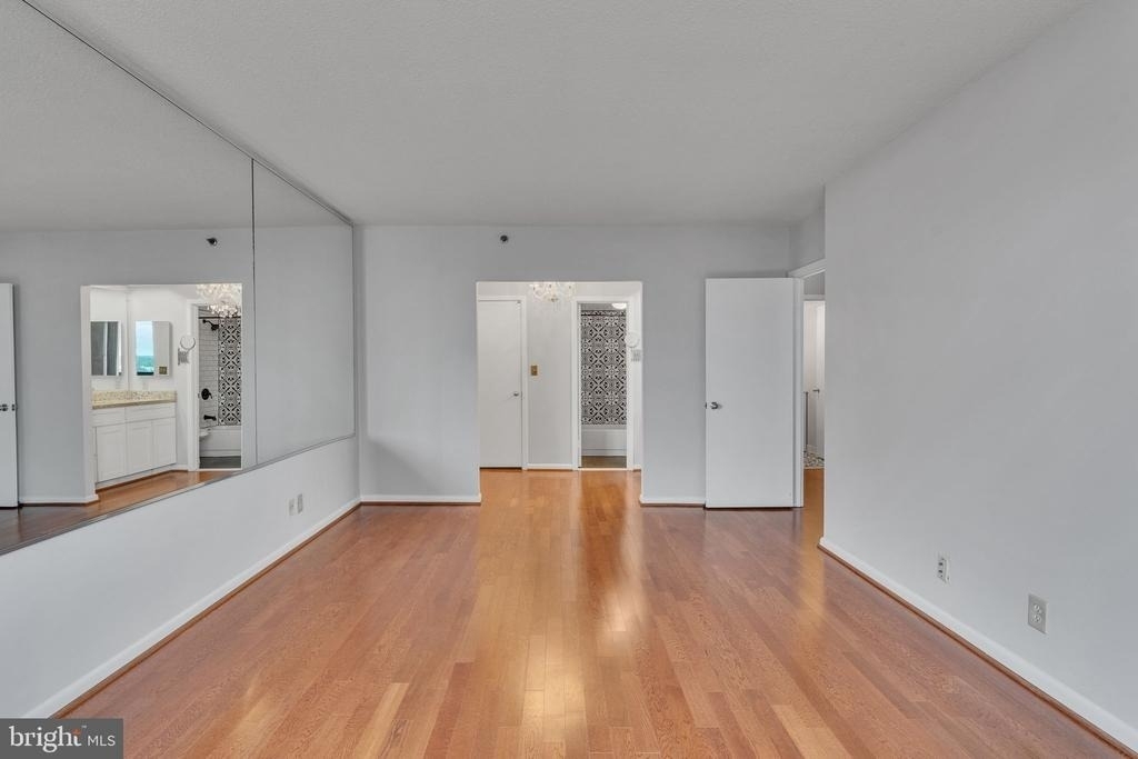 5501 Seminary Road - Photo 14