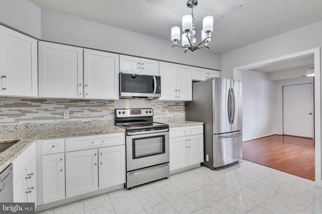 5501 Seminary Road - Photo 6