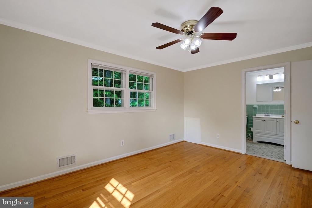 5920 Jane Way - Photo 25