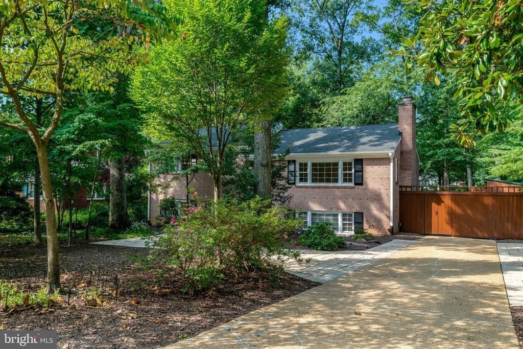5920 Jane Way - Photo 3