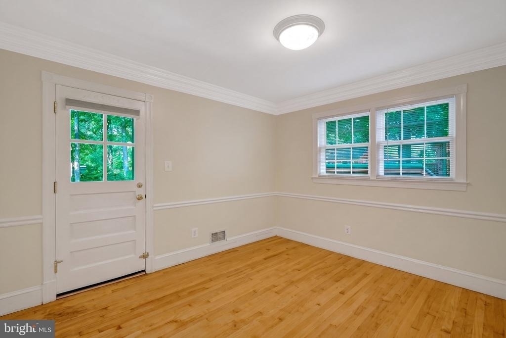 5920 Jane Way - Photo 17