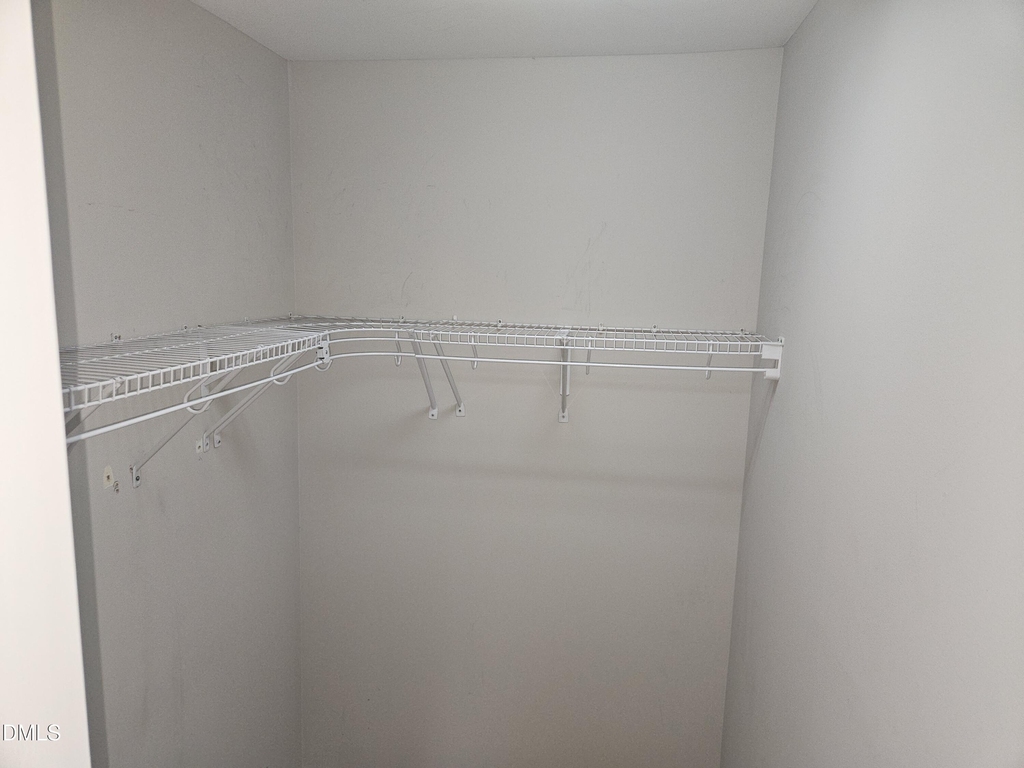 320 W Martin Street - Photo 8