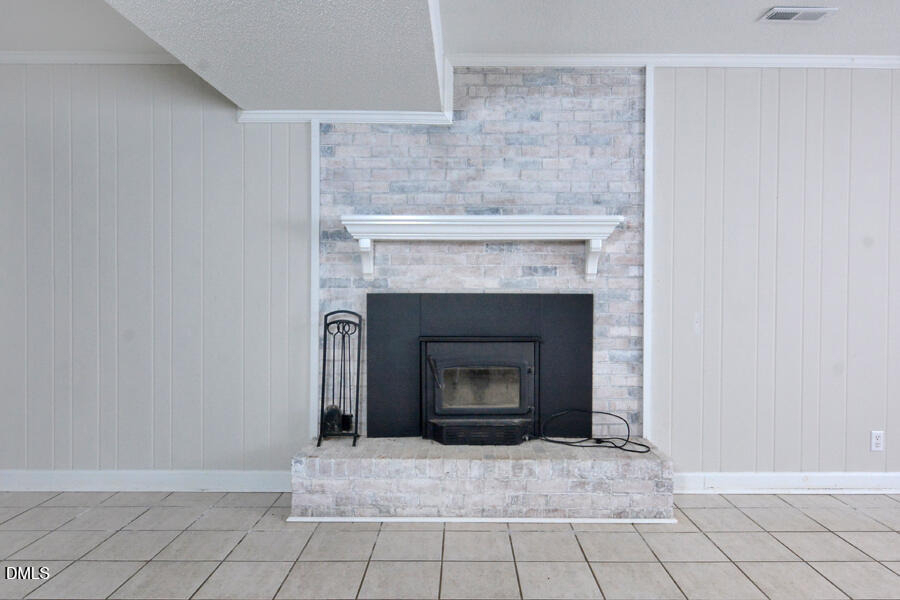 916 Sandlewood Drive - Photo 3