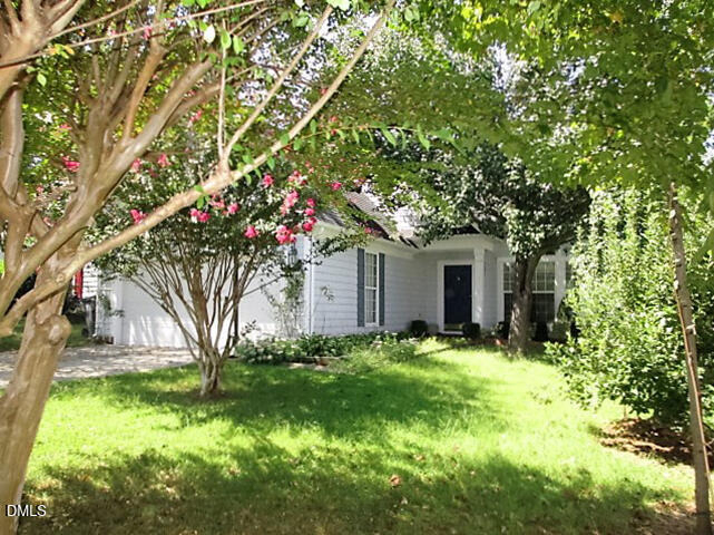 113 Bracken Trail Circle - Photo 0