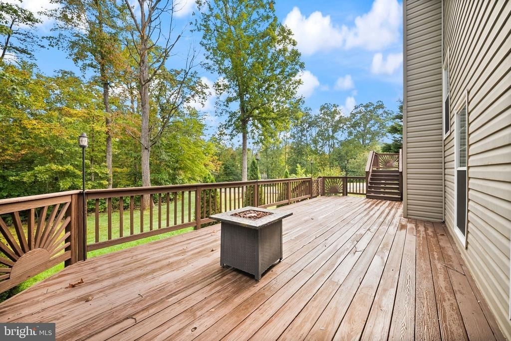 7678 Greenwood Way - Photo 54