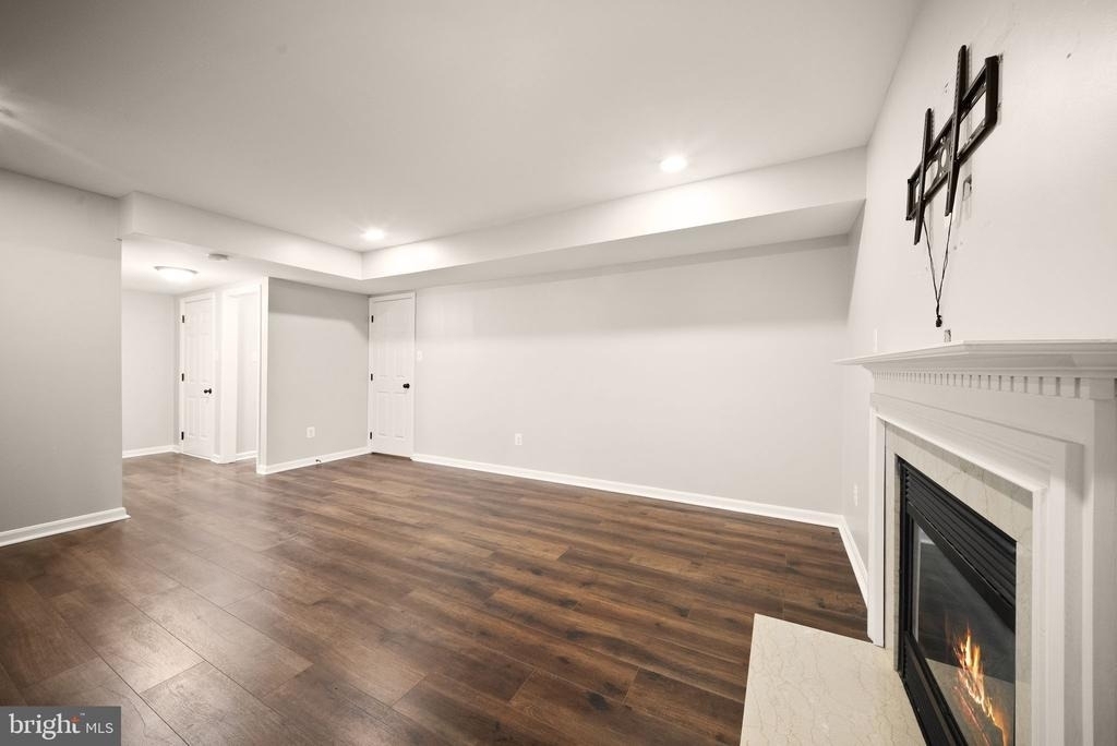 7678 Greenwood Way - Photo 39
