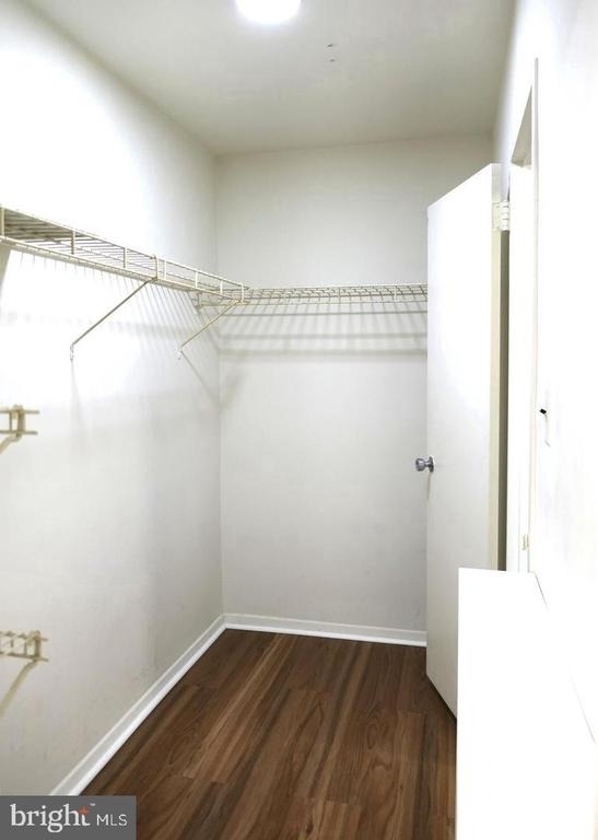 801 N Pitt Street - Photo 8