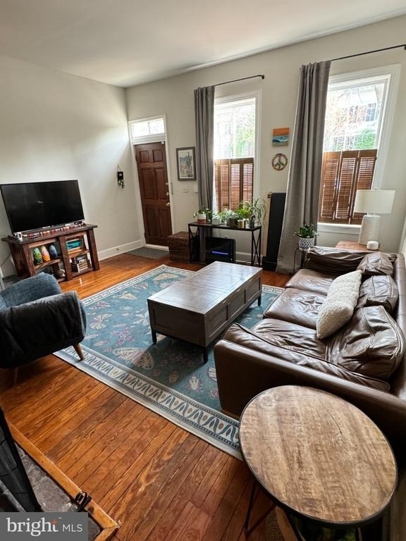 1119 Duke Street - Photo 3