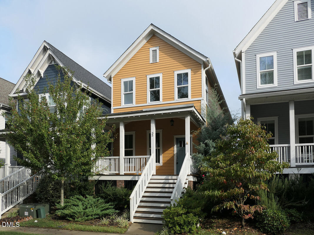 35 Hawk Point Road - Photo 0