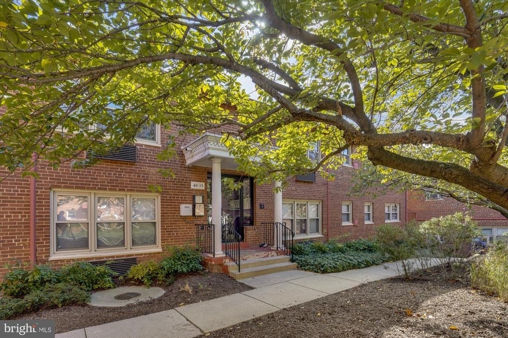 2030 N Woodrow Street N - Photo 23