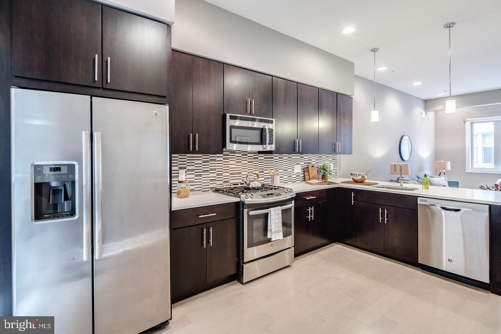 826 N 3rd Street - Photo 4