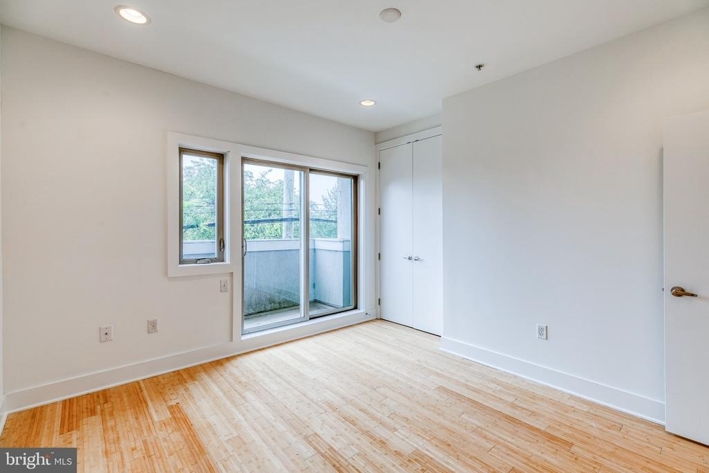 412 N Front Street - Photo 25