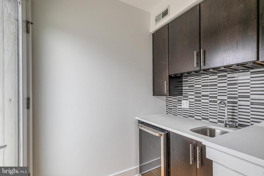 412 N Front Street - Photo 15