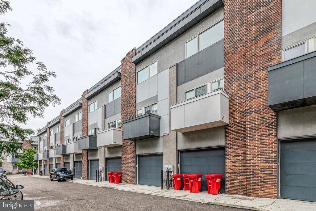 412 N Front Street - Photo 6