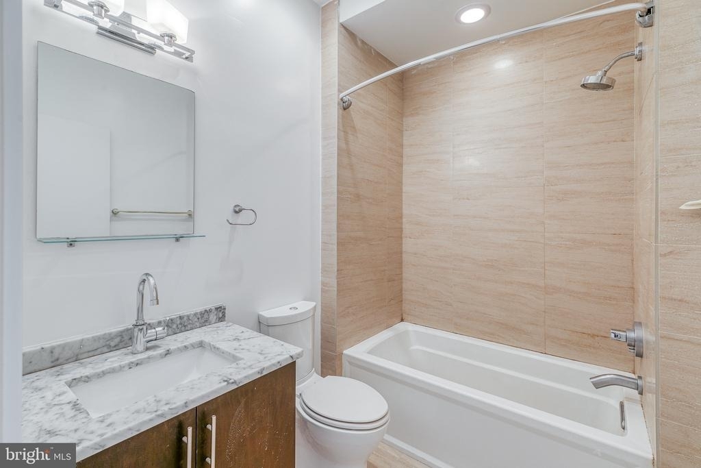 412 N Front Street - Photo 27