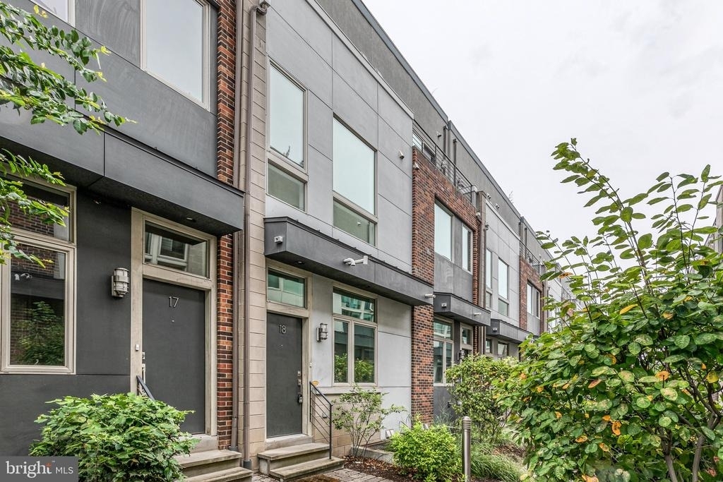 412 N Front Street - Photo 7