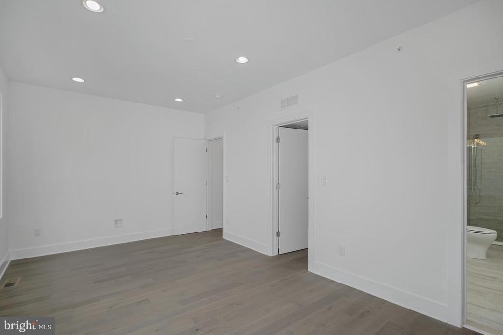 1421 S Hancock Street - Photo 15