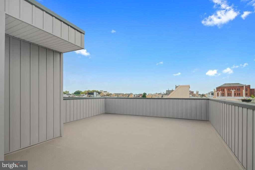 1421 S Hancock Street - Photo 17