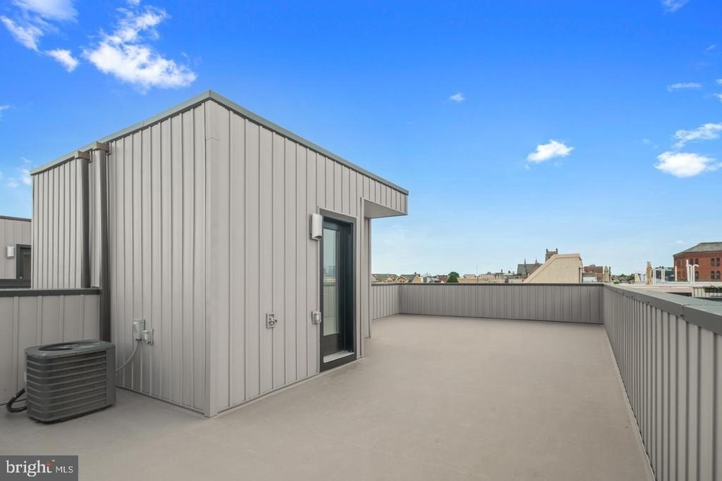1421 S Hancock Street - Photo 14