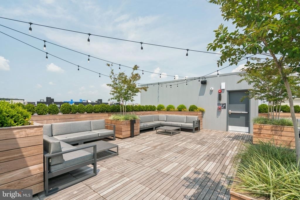 1122 Frankford Avenue - Photo 9