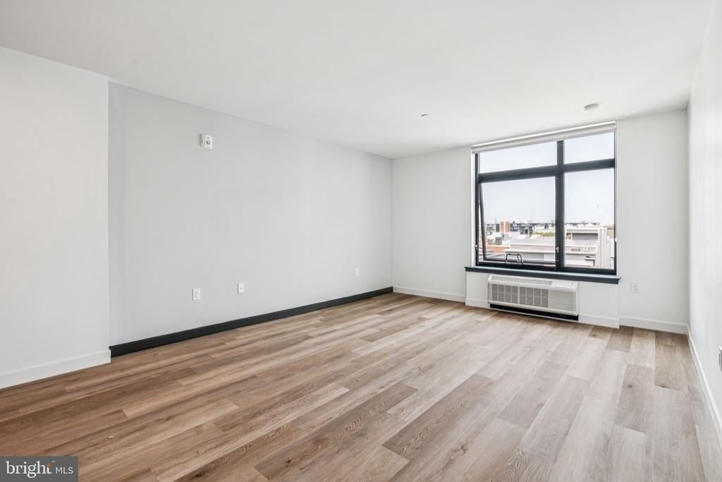 1122 Frankford Avenue - Photo 12