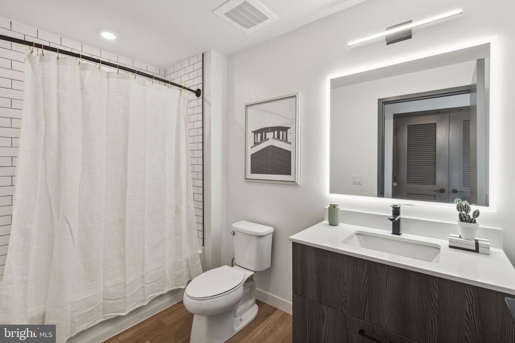 1122 Frankford Avenue - Photo 5