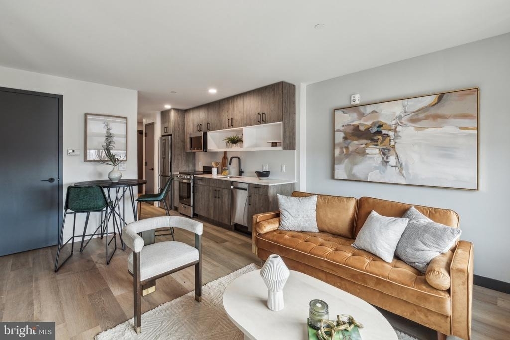 1122 Frankford Avenue - Photo 9