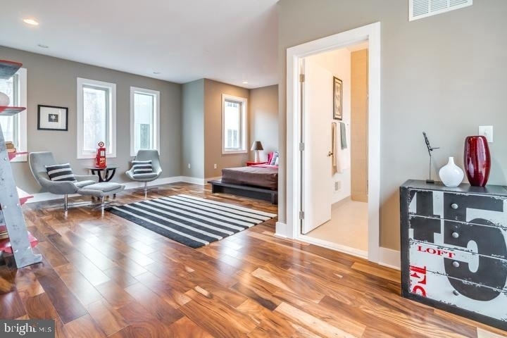 826 N 3rd Street - Photo 5