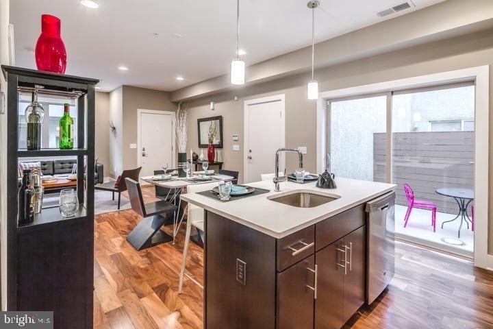 826 N 3rd Street - Photo 2