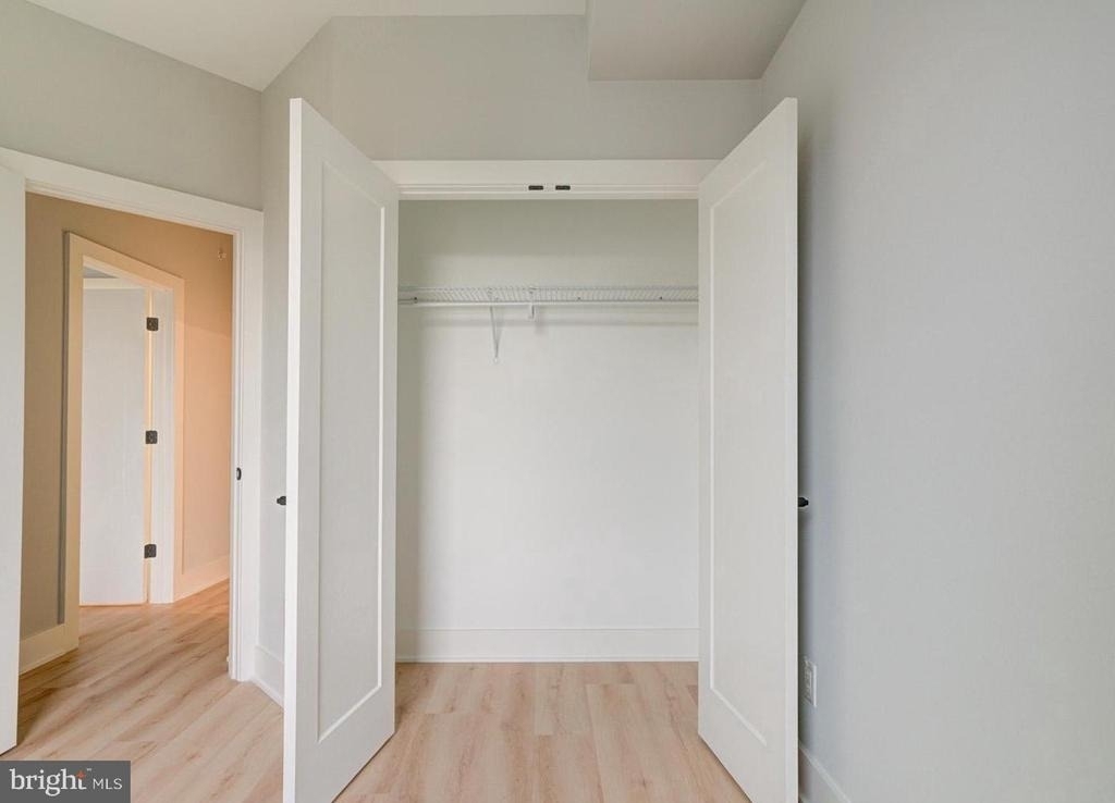 1805 Frankford Avenue - Photo 4