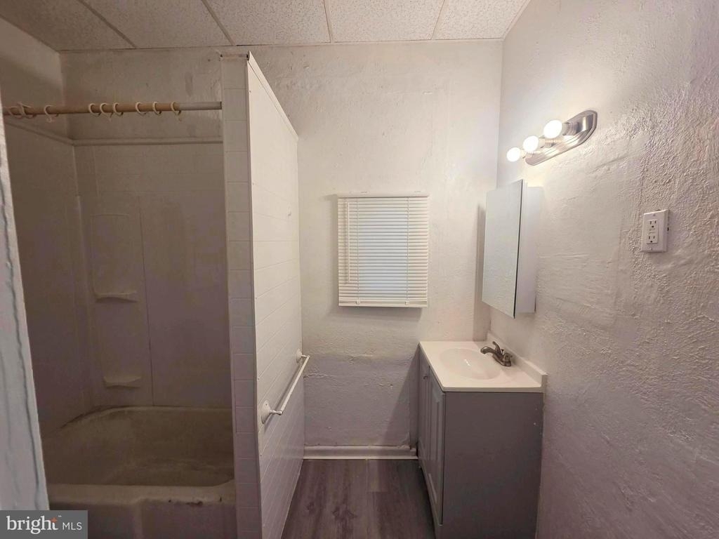 1660 Conklin Street - Photo 6