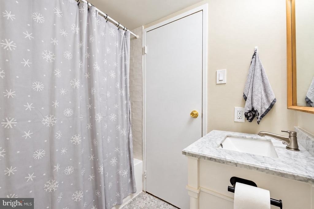 1716 Wallace Street - Photo 30
