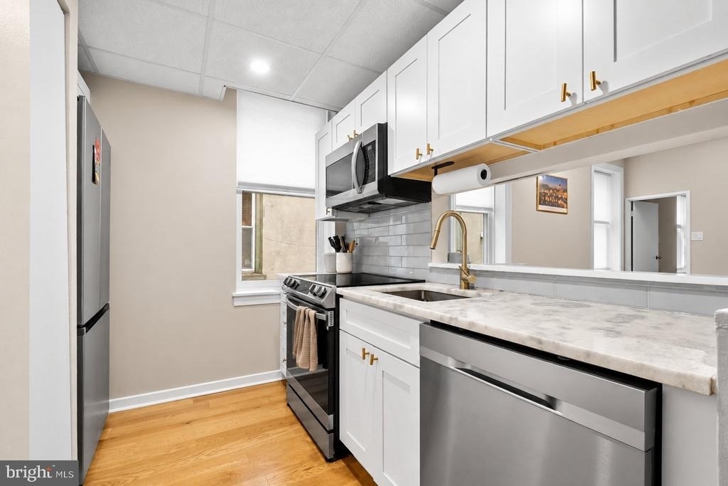 1716 Wallace Street - Photo 10