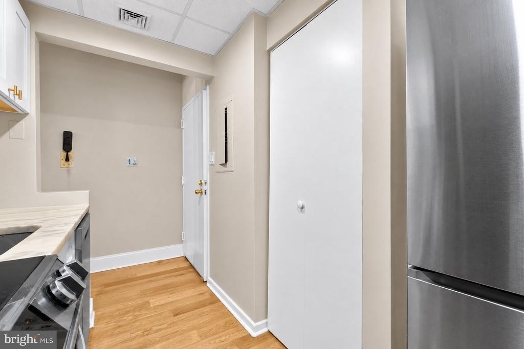 1716 Wallace Street - Photo 12