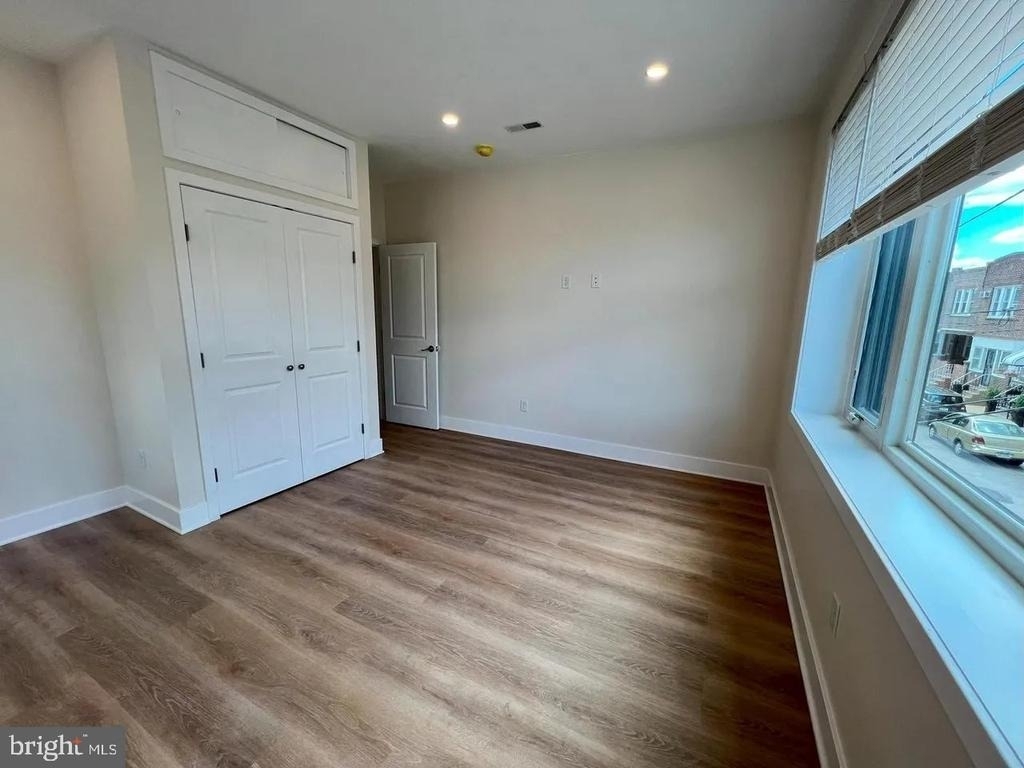 2201 S Norwood Street - Photo 7