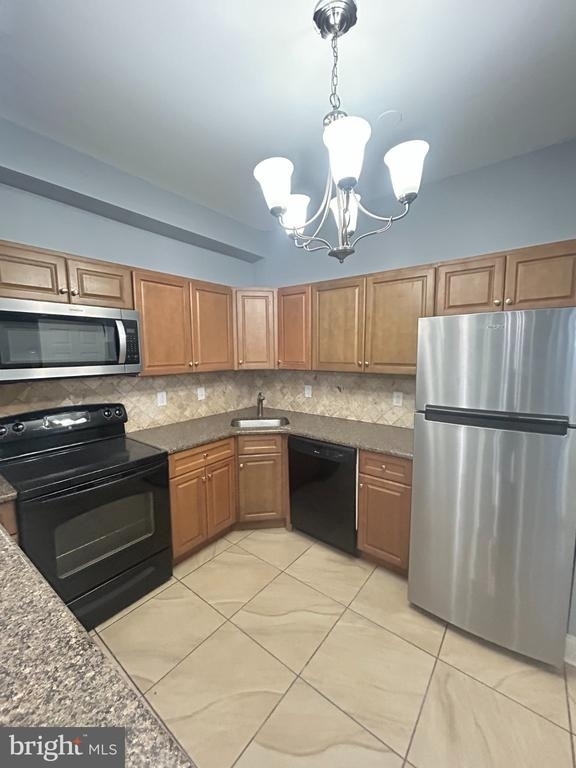 1528 N Mascher Street - Photo 13