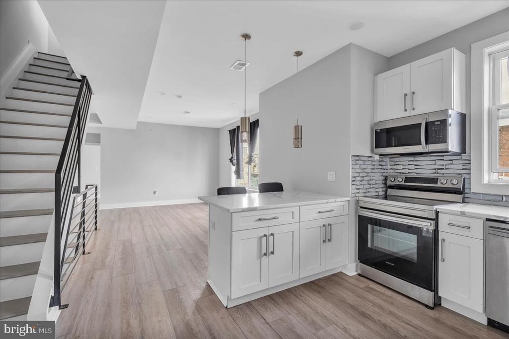 2000 E Huntingdon Street - Photo 9