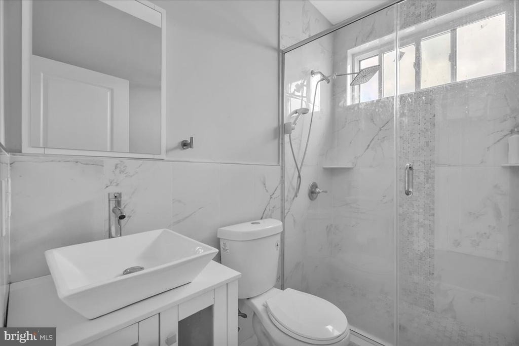 2000 E Huntingdon Street - Photo 17