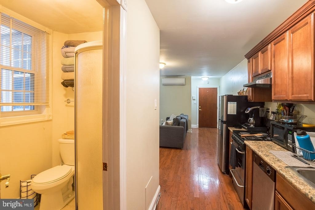 2504 S Broad Street - Photo 5