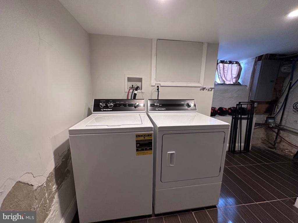 2251 Jackson Street - Photo 13