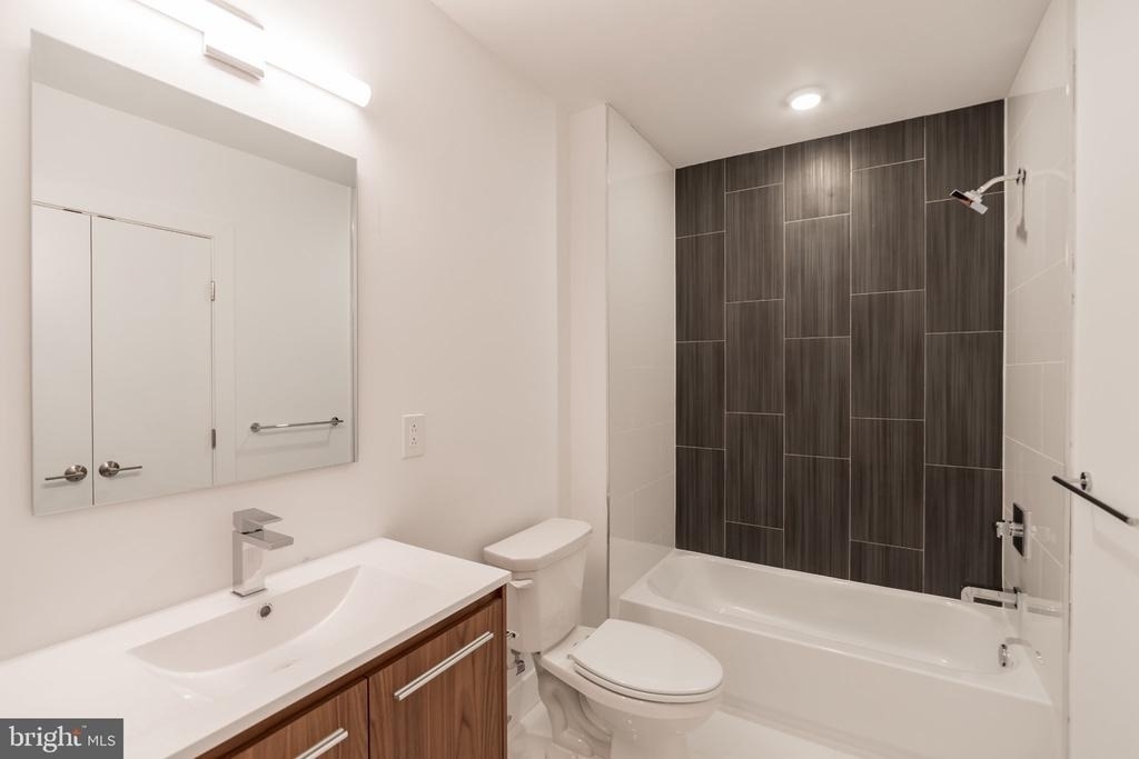 813 N Broad Street - Photo 6