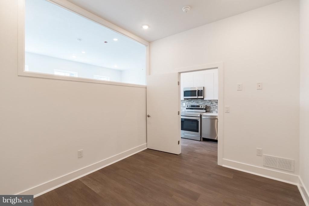 813 N Broad Street - Photo 8