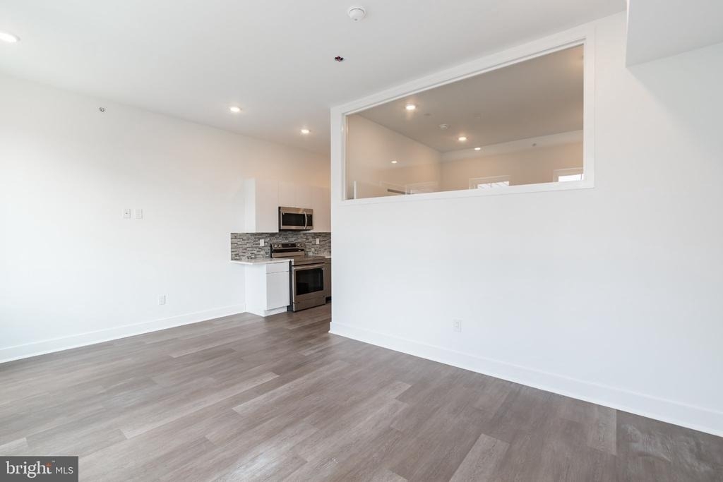 813 N Broad Street - Photo 4