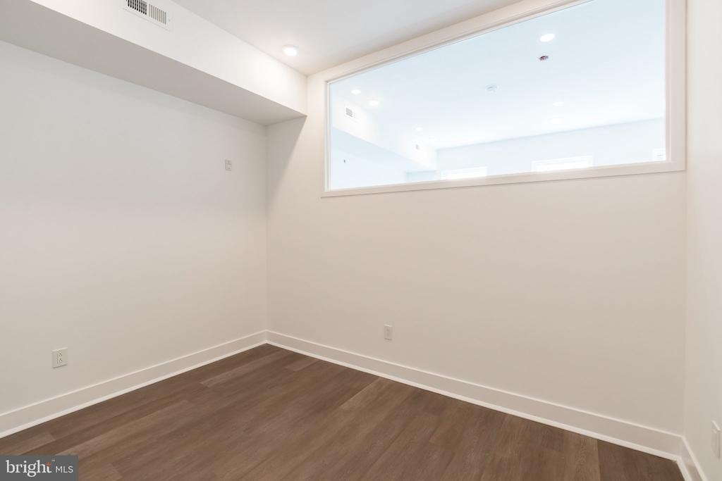 813 N Broad Street - Photo 7