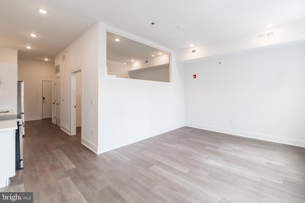 813 N Broad Street - Photo 11
