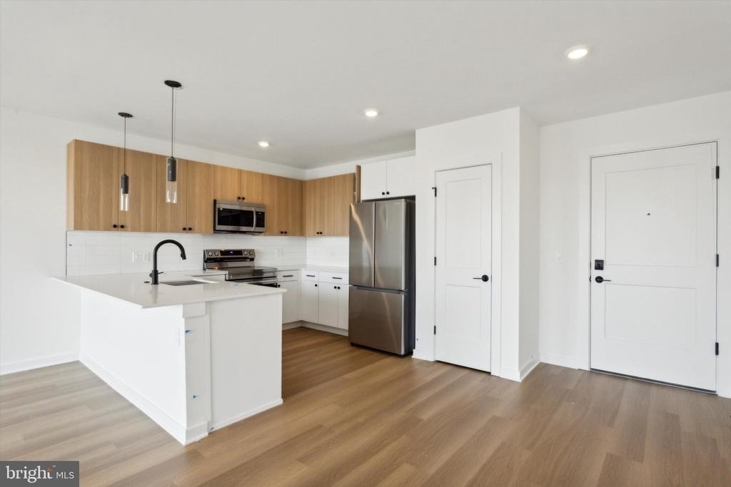 828 N 2nd Street - Photo 1