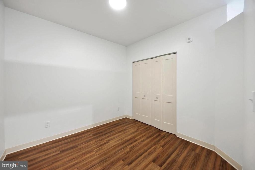 4240 Chestnut Street - Photo 24