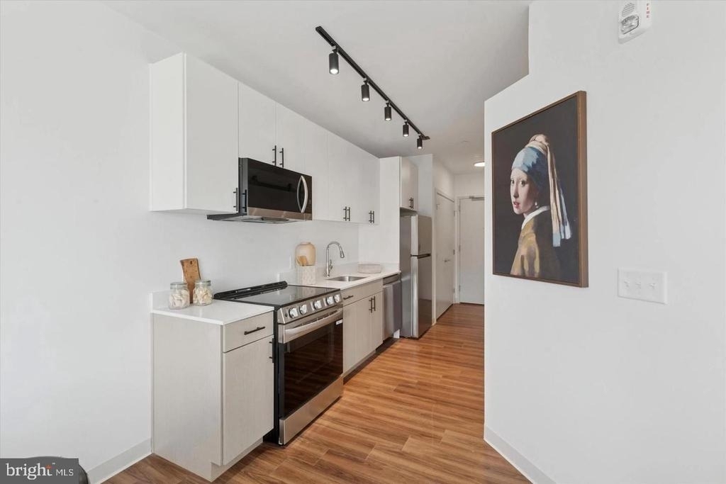 4240 Chestnut Street - Photo 0