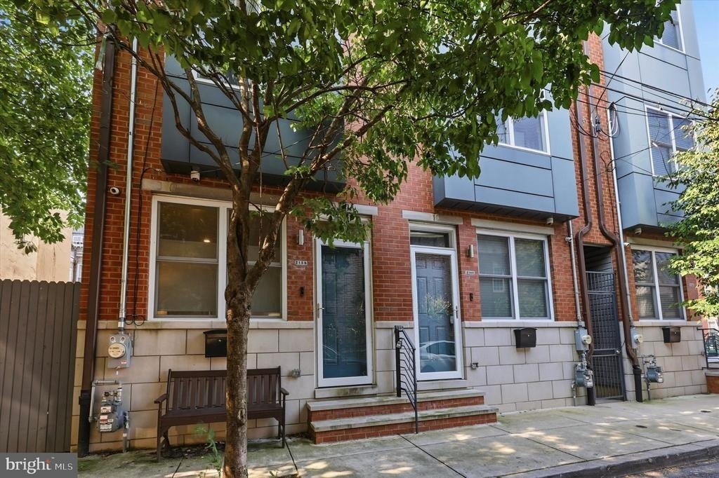 2138 Kater Street - Photo 3